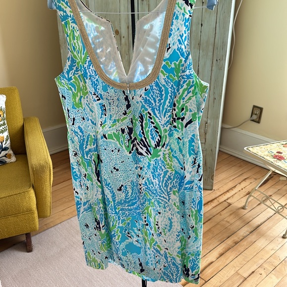 Summer dress. 21 in across bust 38 in top of shoulder to bottom of dress - Picture 2 of 3